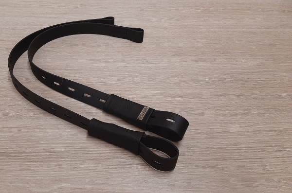 Mono-Steigbügelriemen mit Schnallenschutz